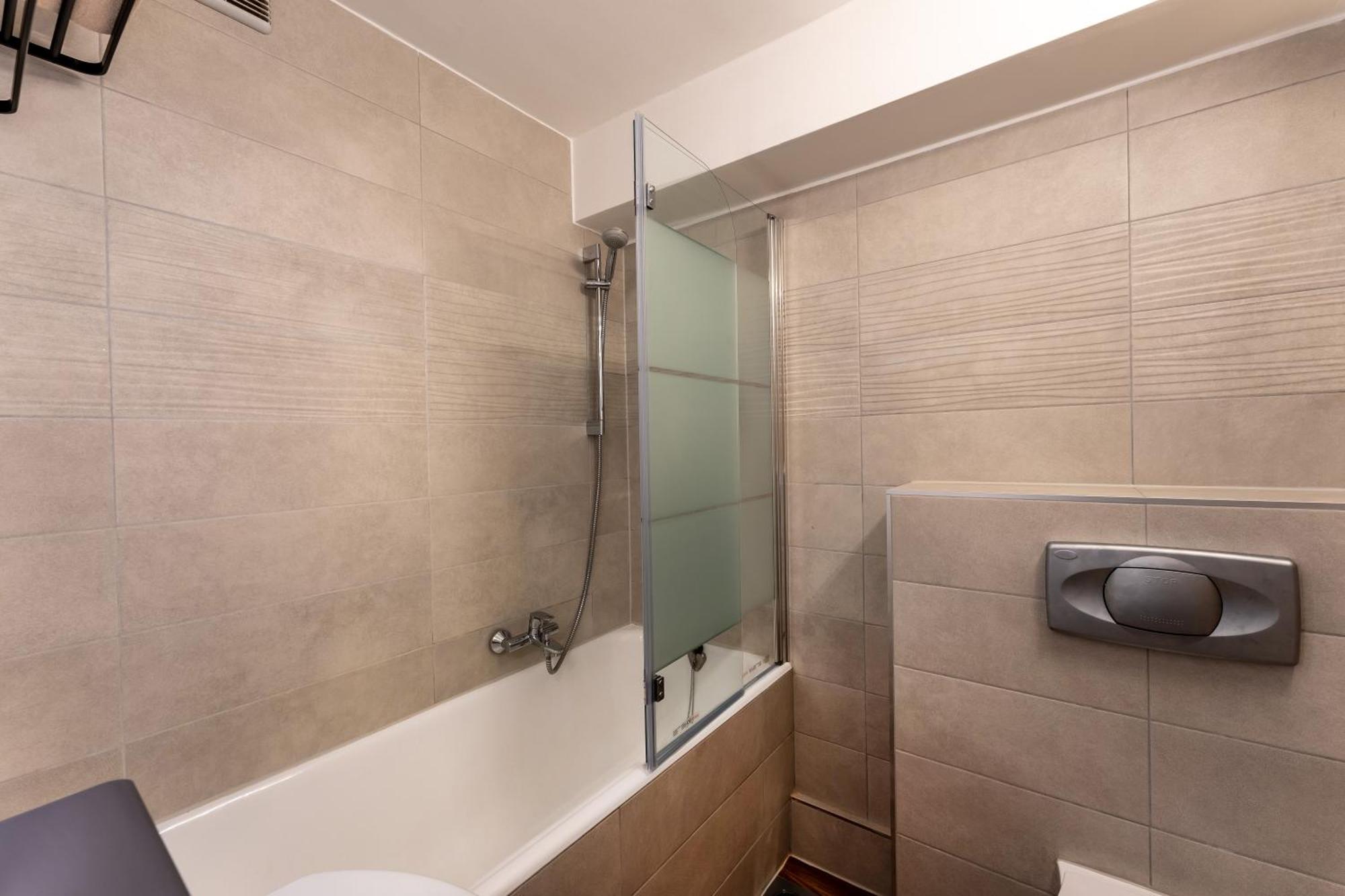 Juri5 In Baiersbronn Mit Pool Apartamento Exterior foto
